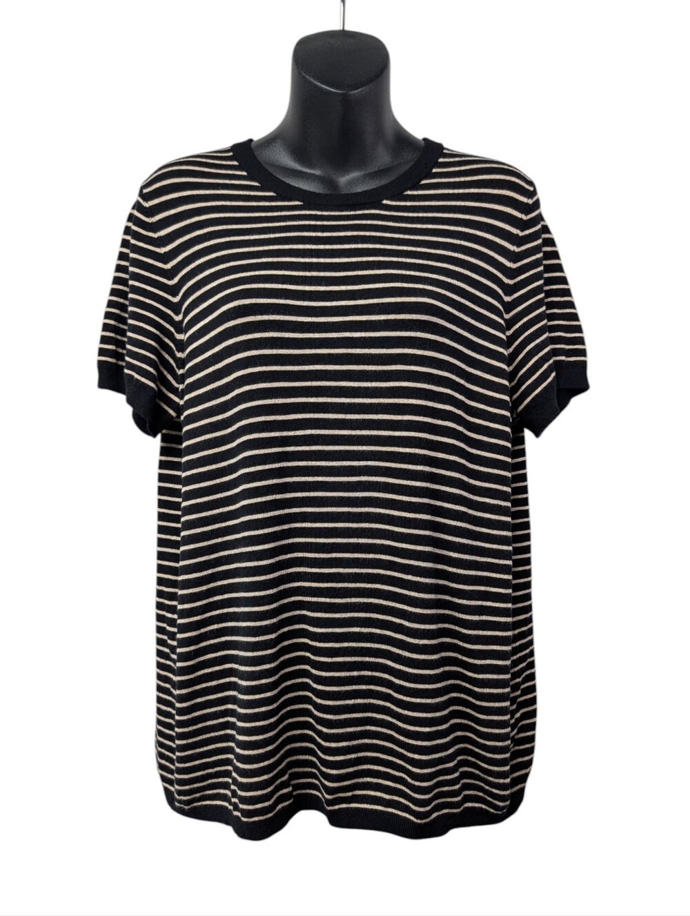 Tahari Womans Plus Size 1X Black Beige Striped Knit Top Gold Zip Short Sleeve